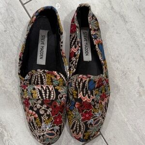 Steve Madden Women's Floral Loafers - Red, Blue, Green